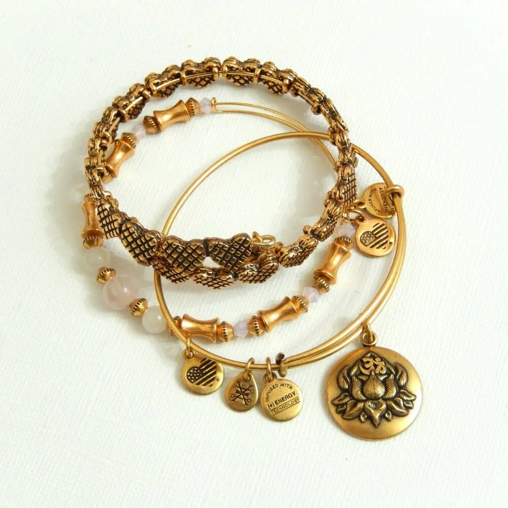 Alex and Ani 3 Pc Bracelet Set Rose Gold Hearts Lotus Peace Petals Rose Quartz